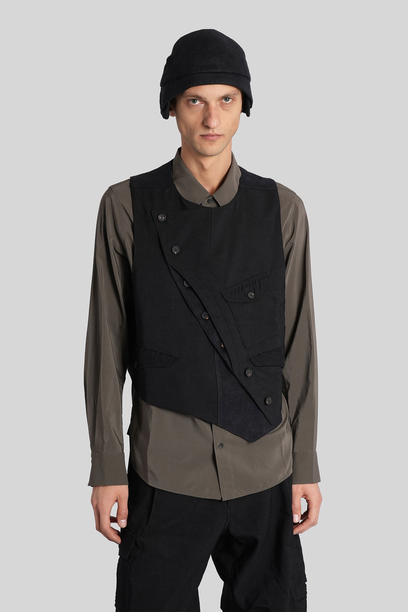 Ziggy Chen Vest In Black Wool