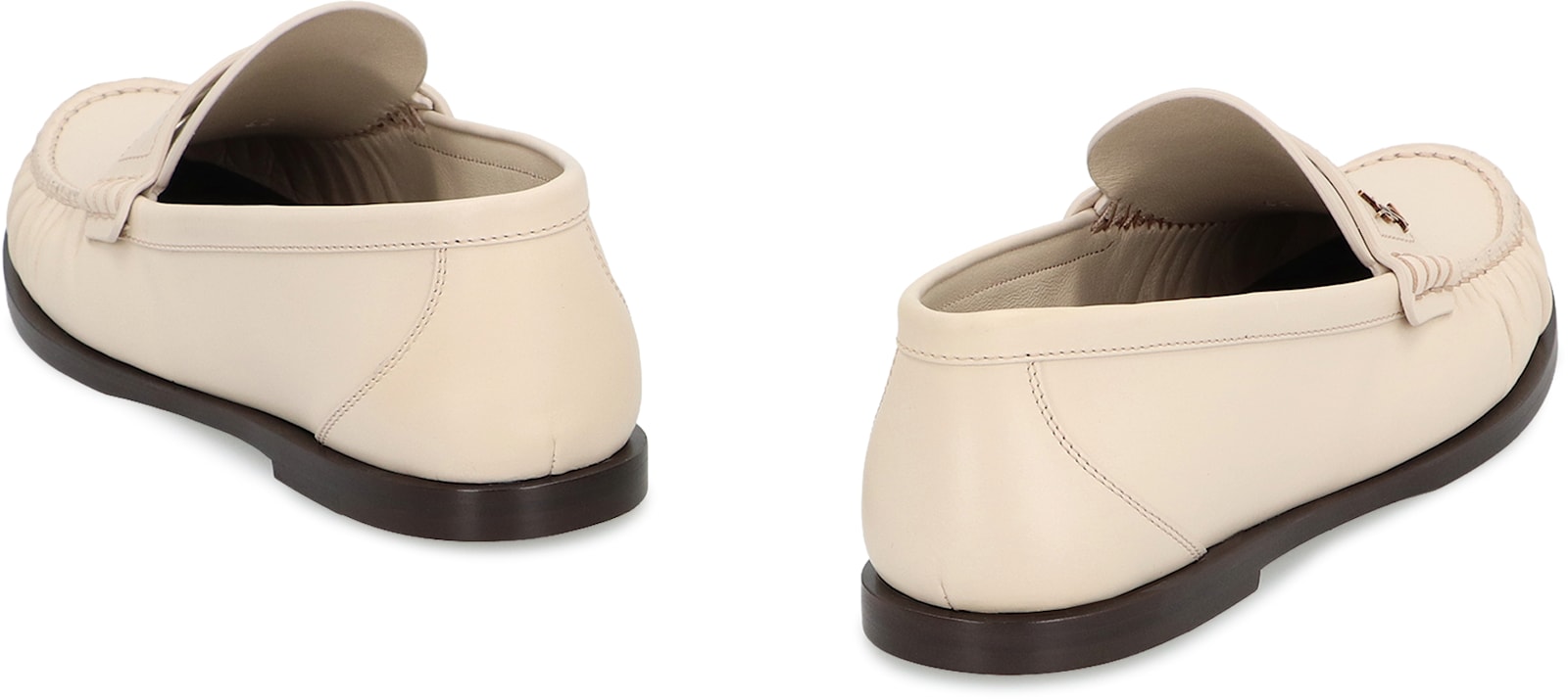 Saint Laurent Laurent 05 Leather Loafers In Neutral