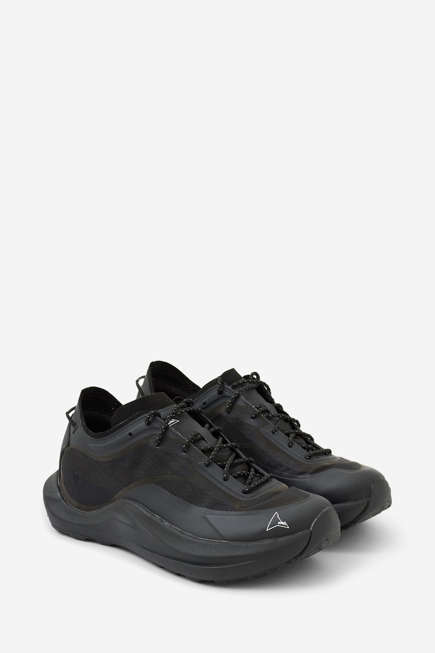 Roa Sella Sneakers In Black Fabric In Black