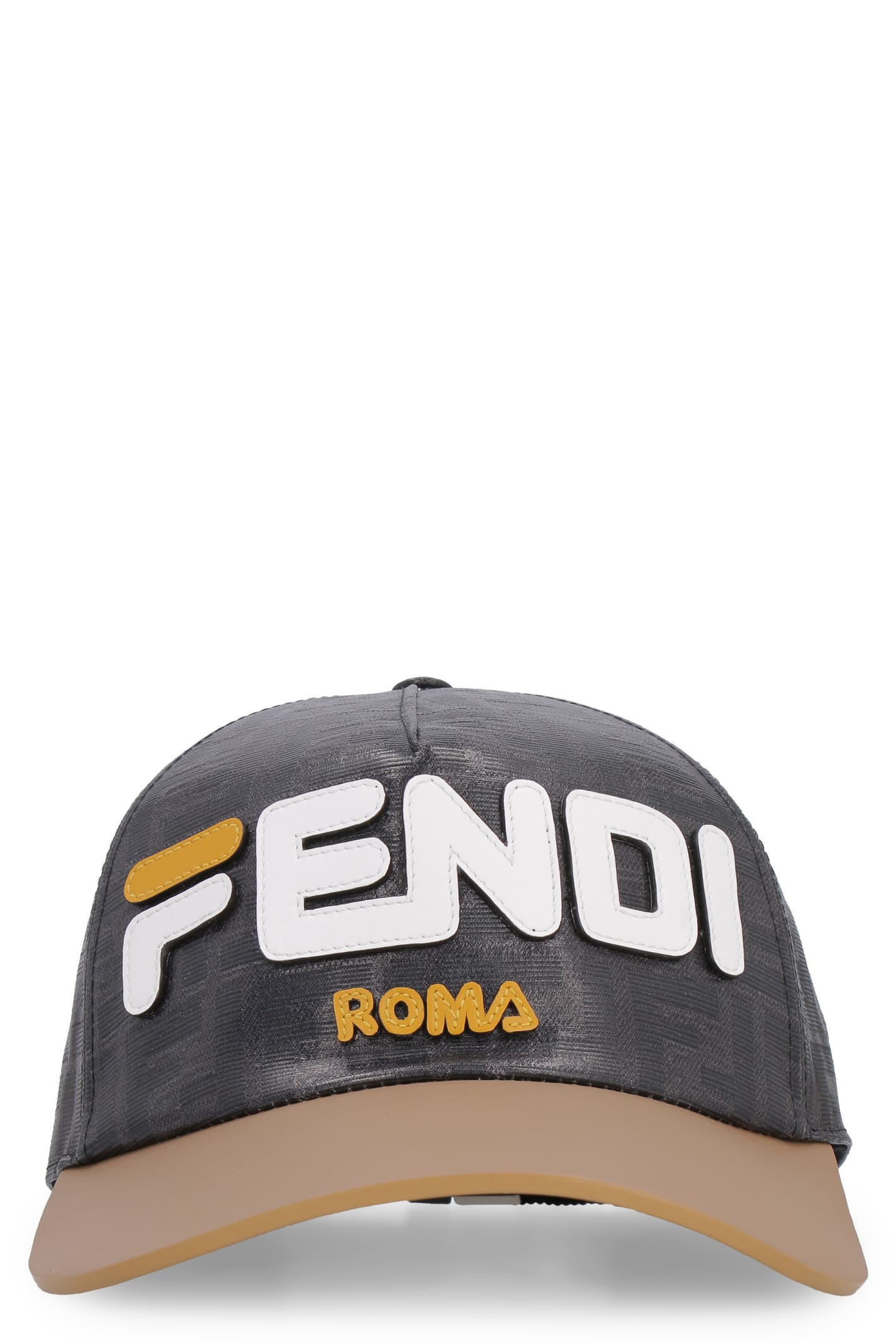 Fendi Baseball Cap With Logo In Black
