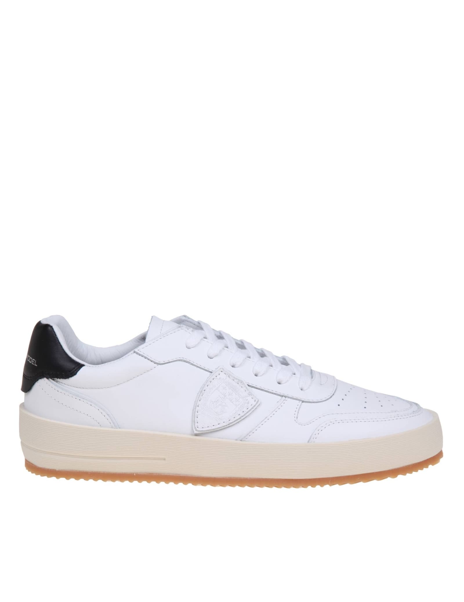 Shop Philippe Model Nice Low White Leather Sneakers In White/black
