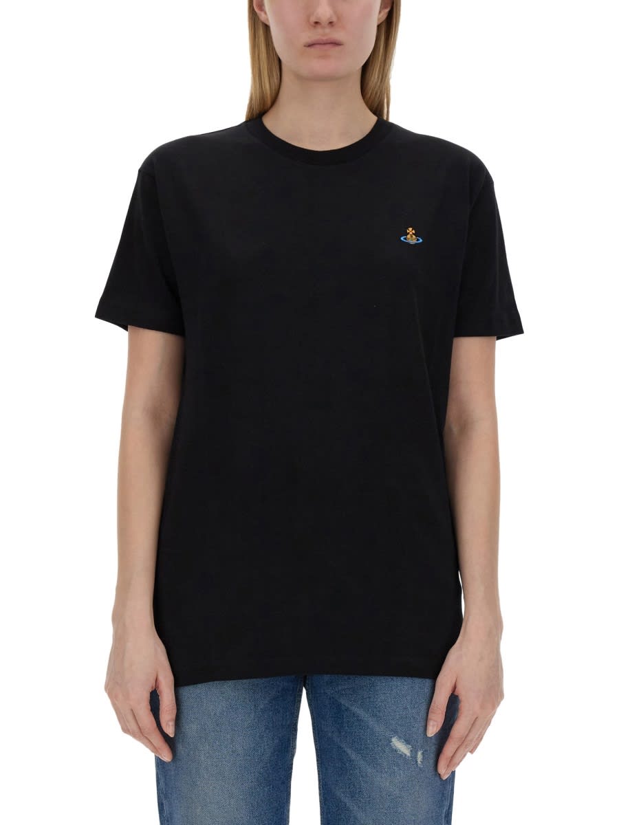 Shop Vivienne Westwood T-shirt With Orb Embroidery In Black
