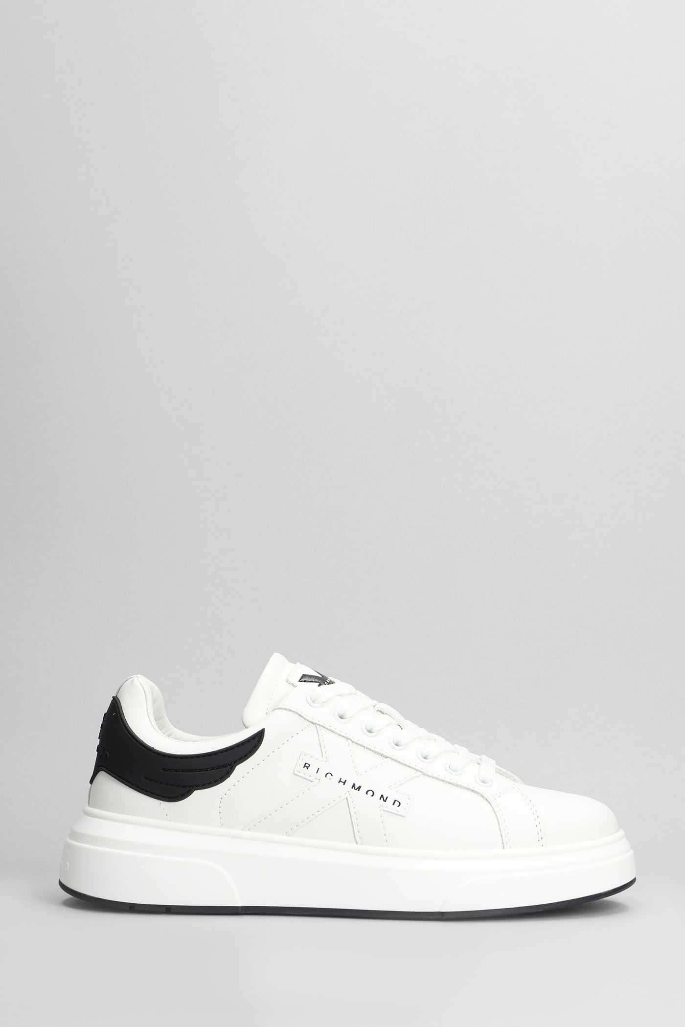 Sneakers In White Leather