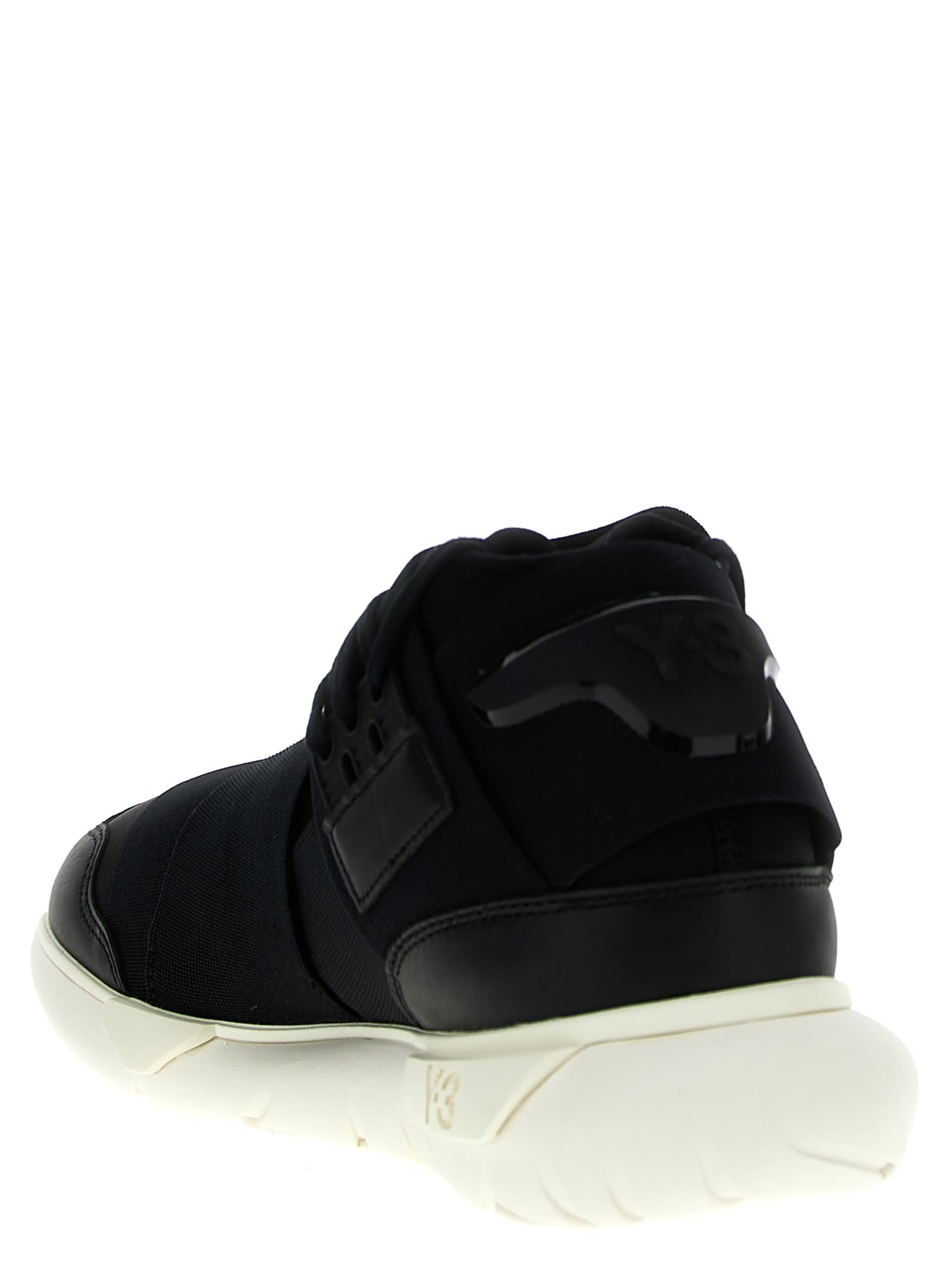 Shop Y-3 Qasa Sneakers Sneakers In Black