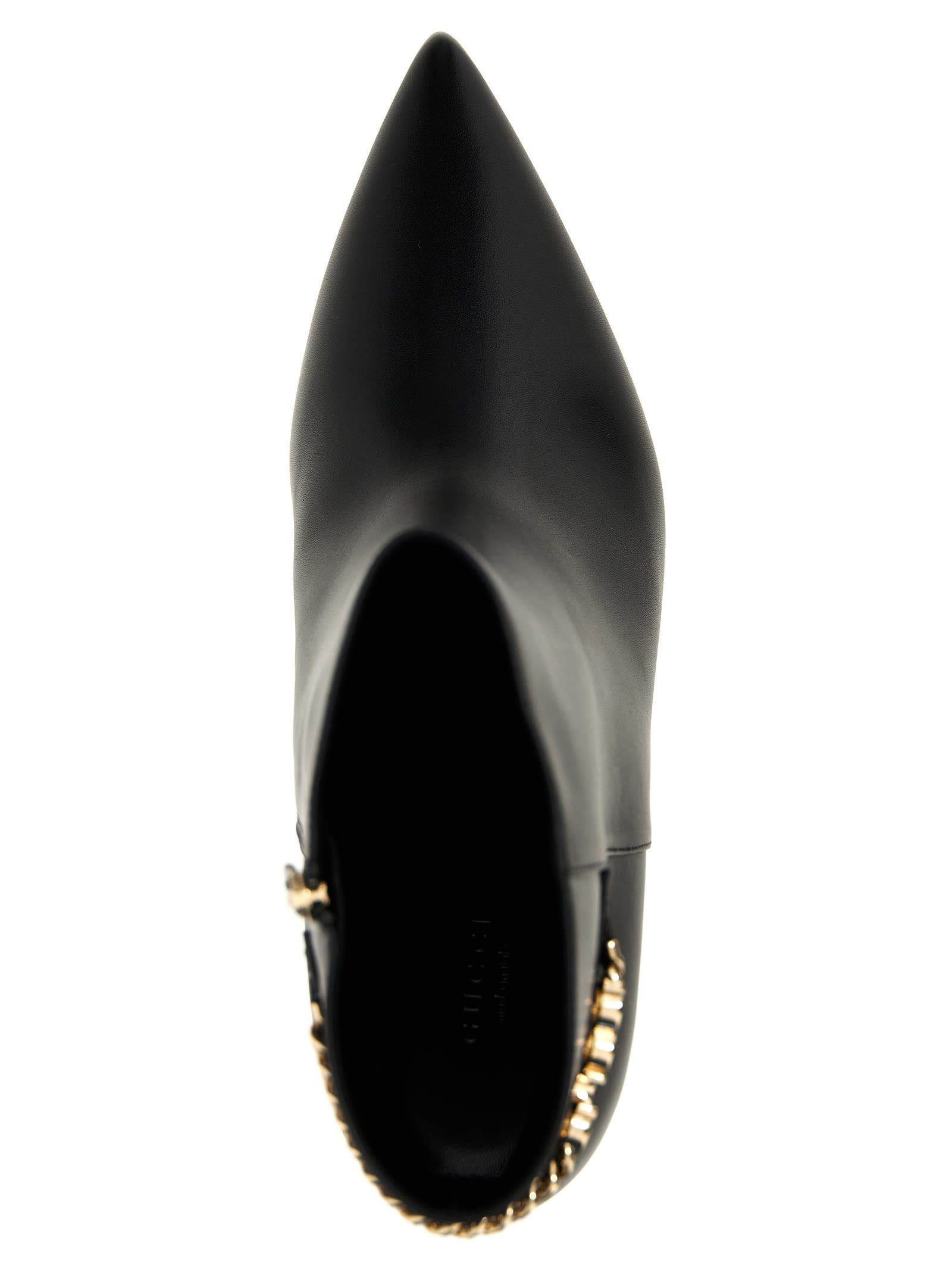 Gucci Signoria Leather Chain Ankle Booties In Black