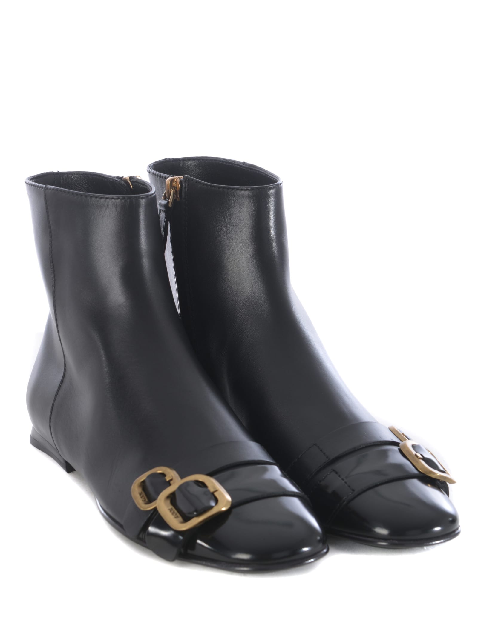 Shop Tod's Tods Ankle Boot In Leather In Nero
