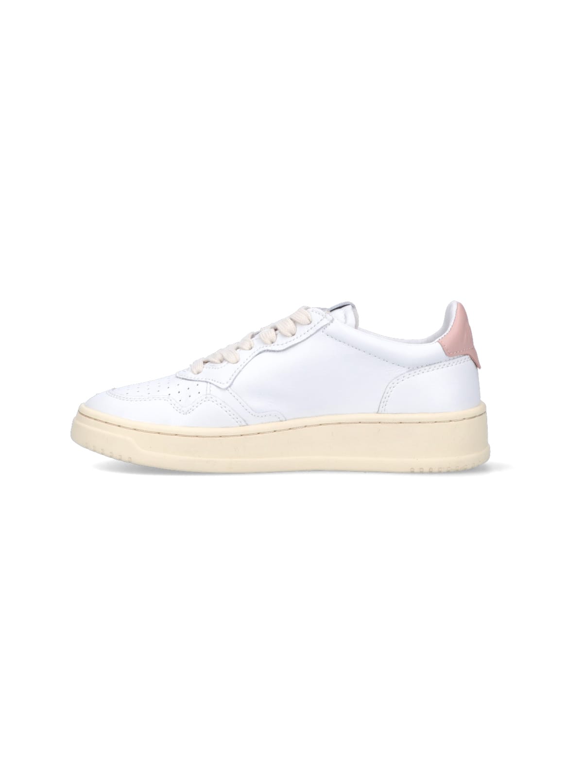 Shop Autry Medalist 01 Low Sneakers In Leat Leat Wht Pink