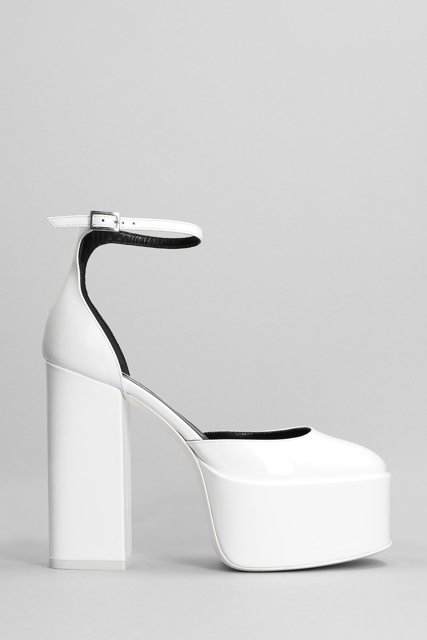 Paris Texas Dalilah Pumps In White Patent Leather