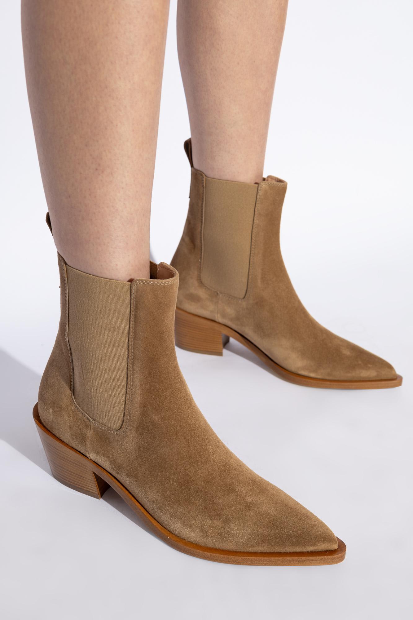 Gianvito Rossi Valentino Garavani V Logo Signature 3cm Palladio In Brown