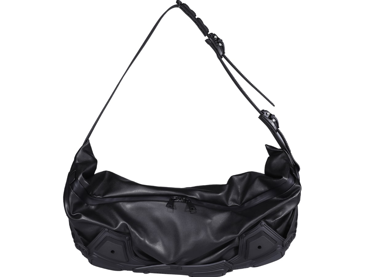 Innerraum Shoulder Bag In Black