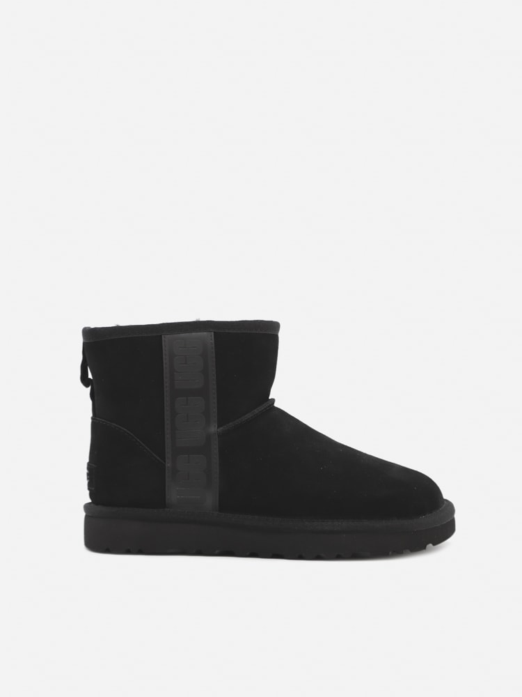 UGG Classic Ankle Boots In Suede With Logo Band