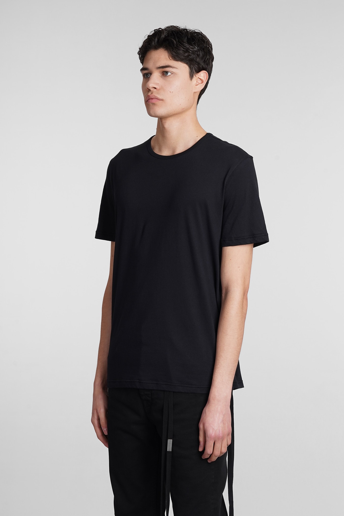 Shop Ann Demeulemeester T-shirt In Black Cotton