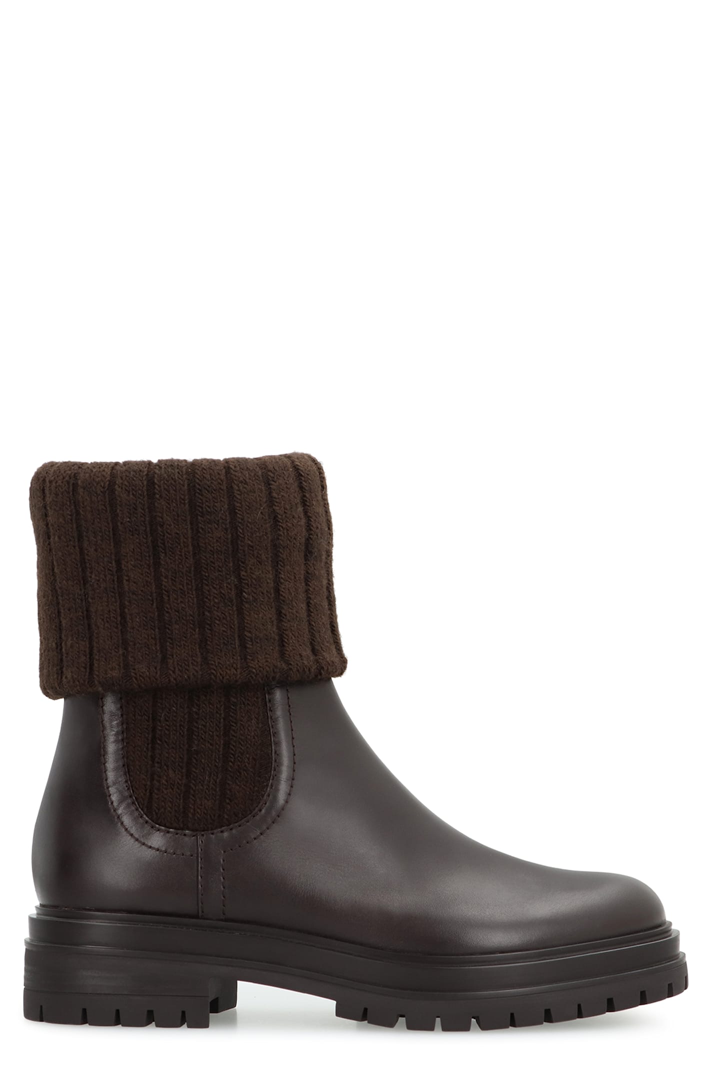 Tenney Leather Chelsea Boots