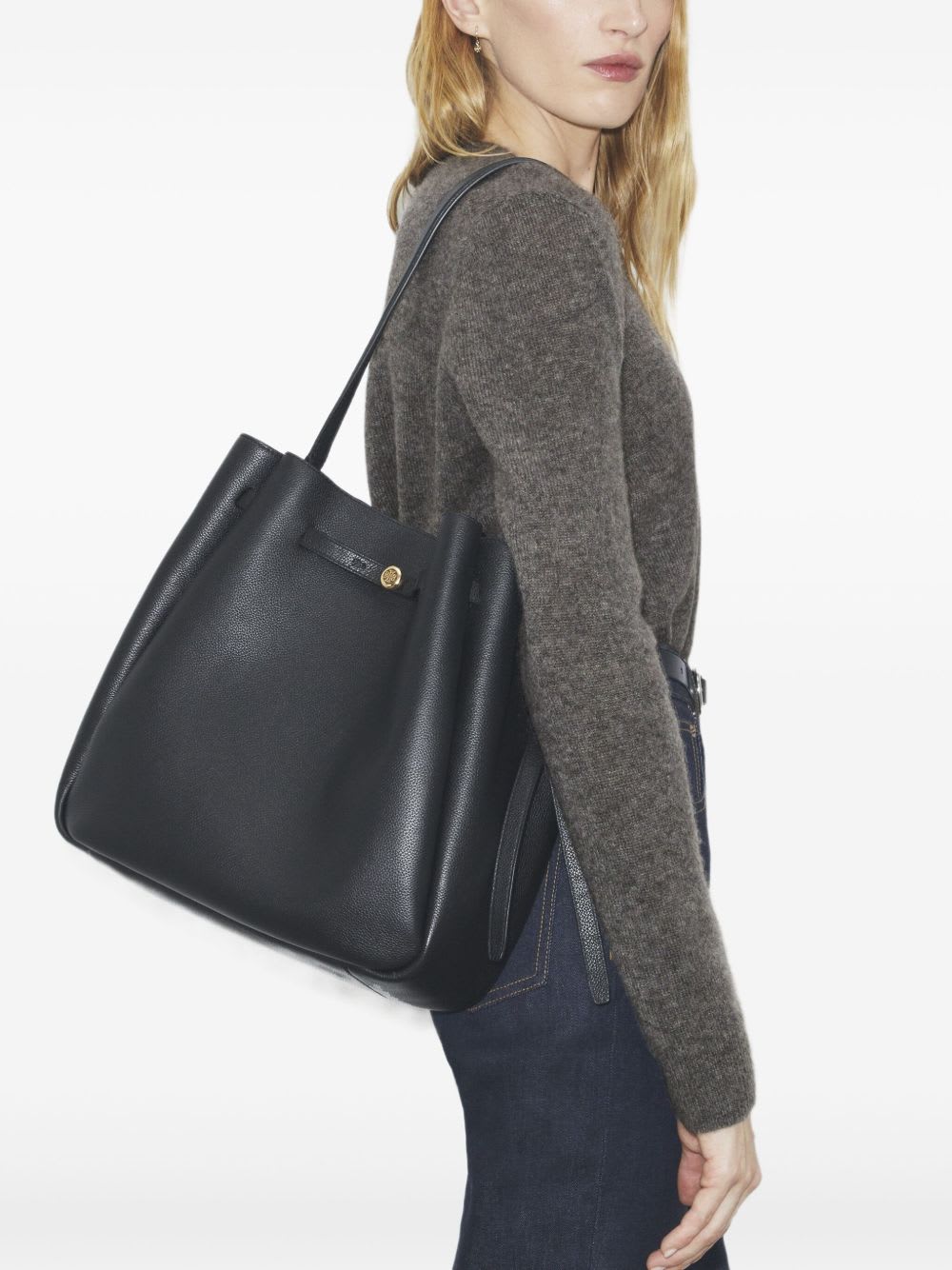 Tory Burch Large Romy Pebble Leather Bucket Bag In Black