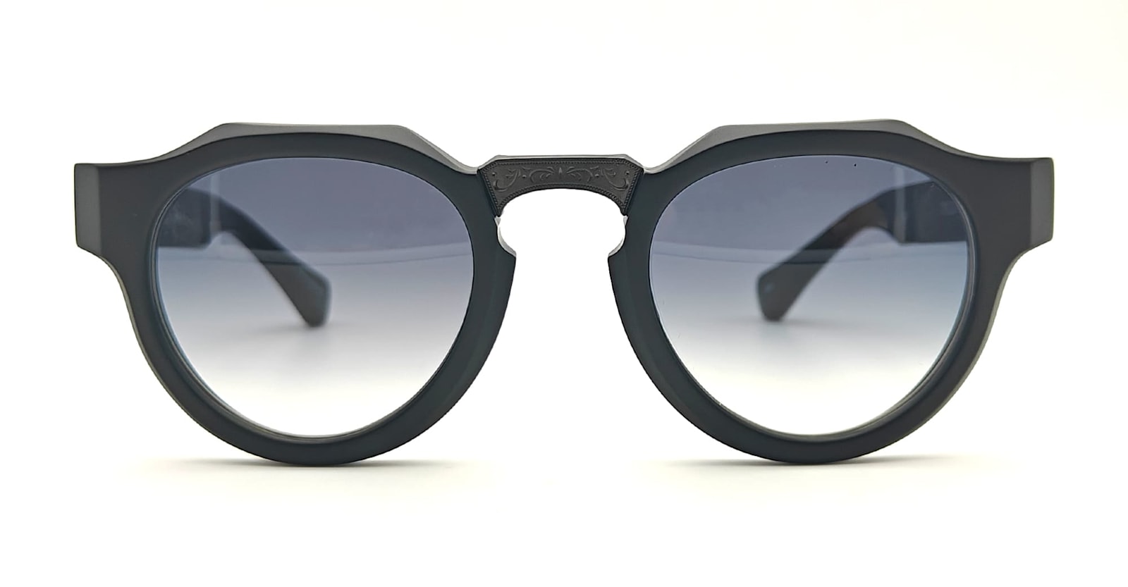 M1037 - Matte Black Sunglasses