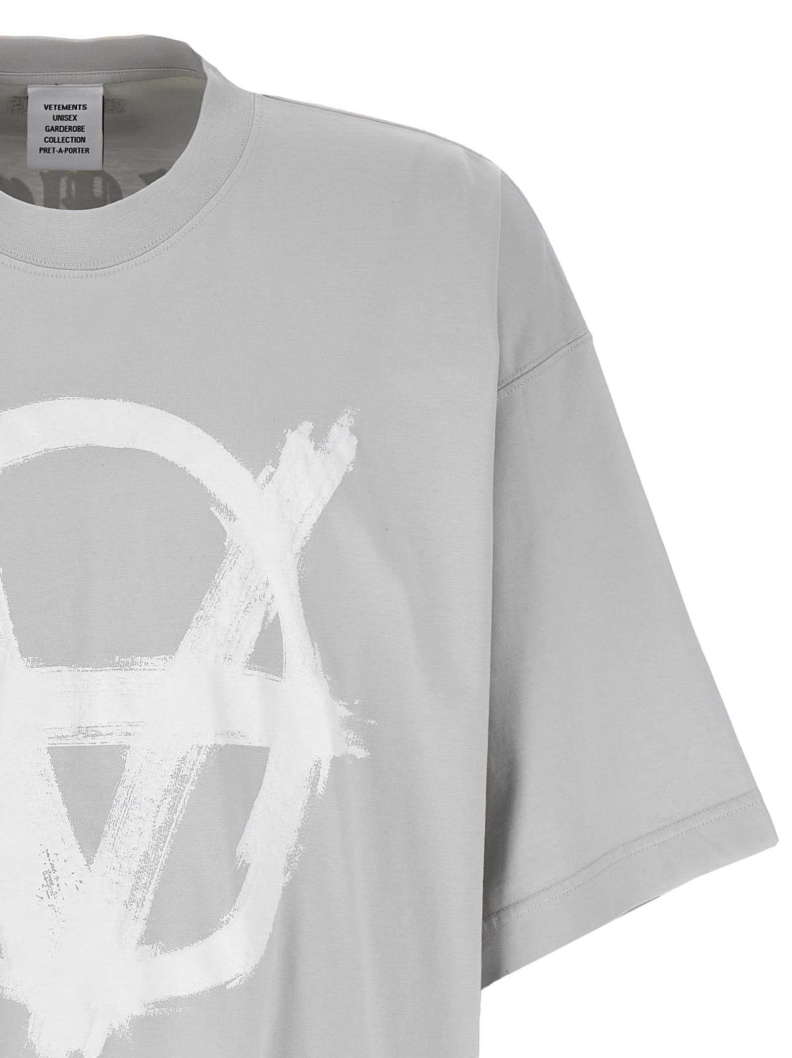 Shop Vetements Reverse Anarchy T-shirt In White