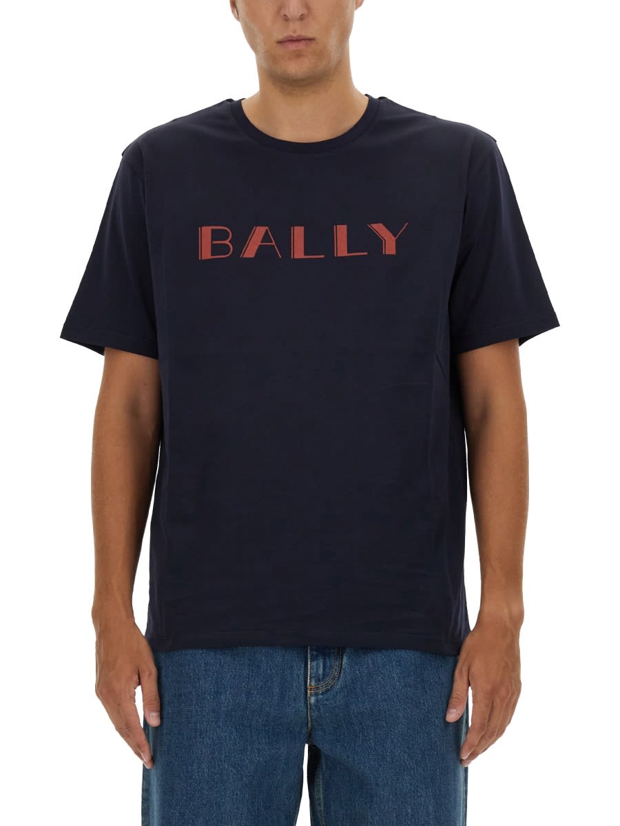 T-shirt With Logo