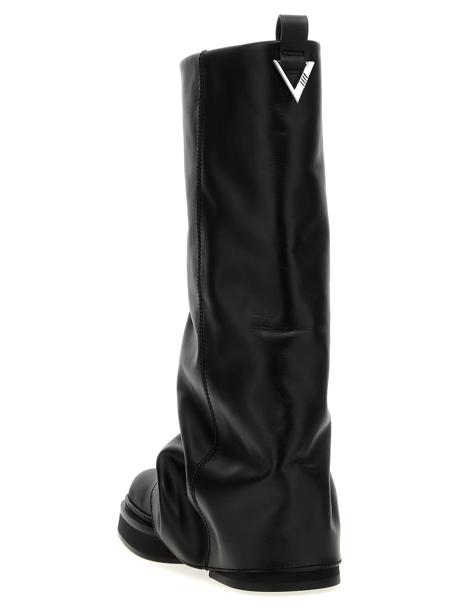 Attico Stylish Combat Boots With Square Toe Design In Black