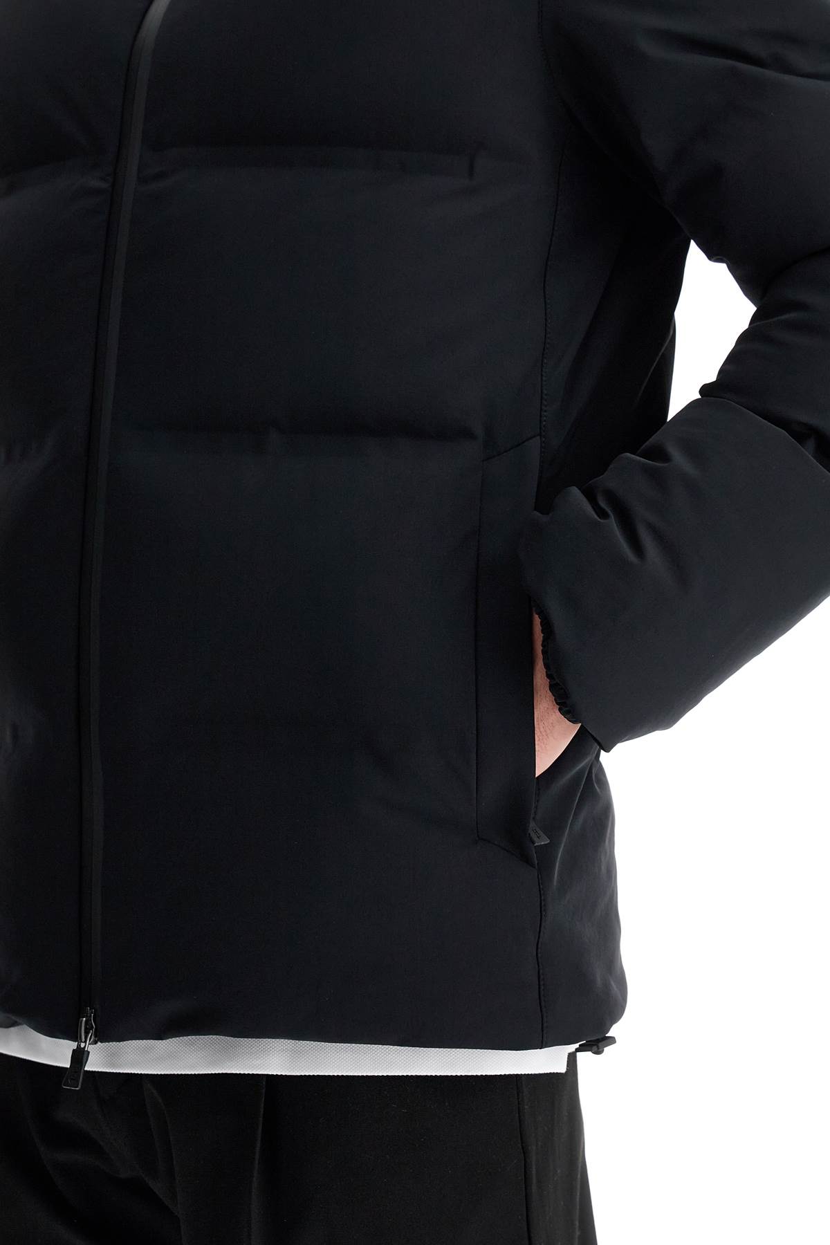 Herno Short Down Jacket In Black
