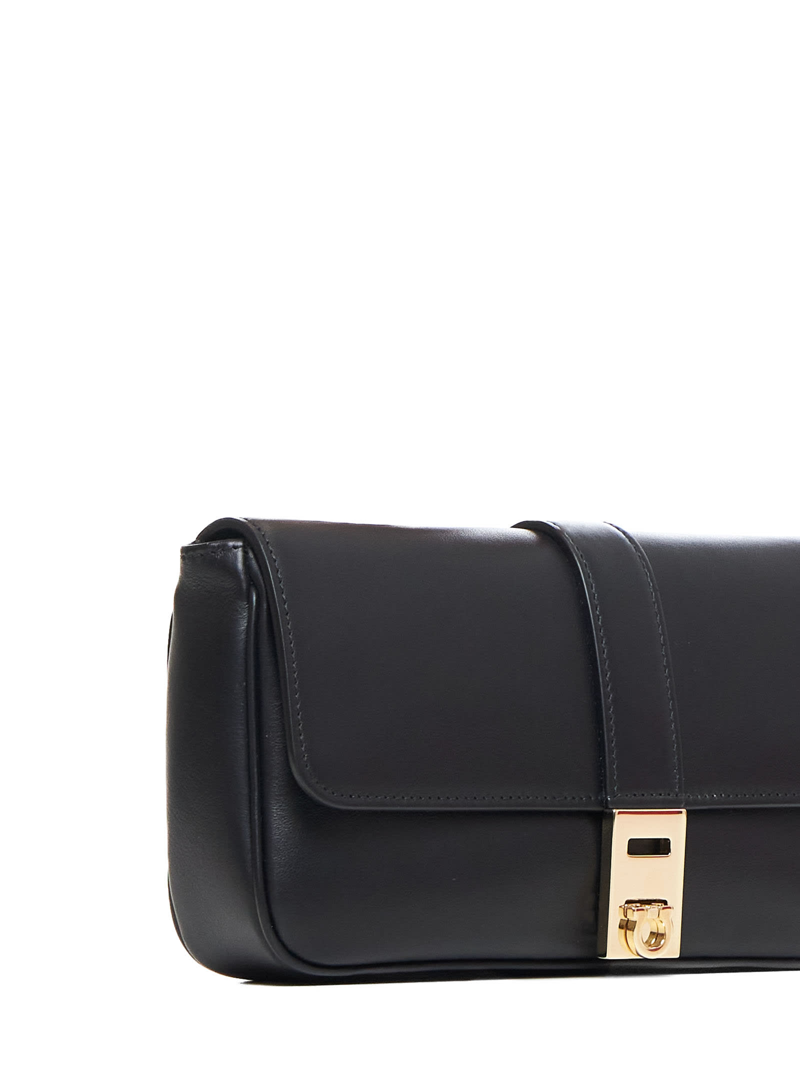 Shop Ferragamo Shoulder Bag In Nero || Nero || Nero