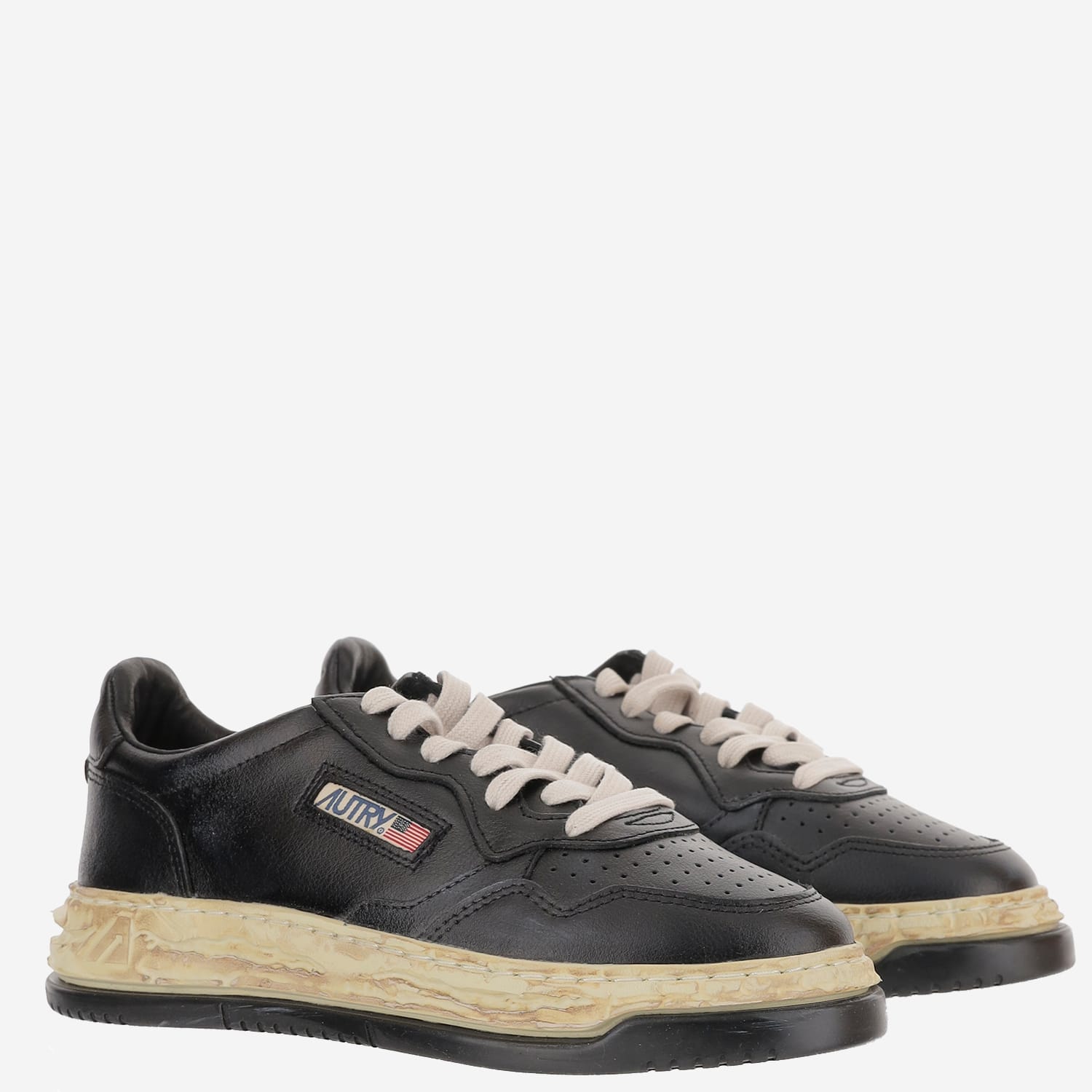 Autry Supvint Low X Mihara Yasuhiro Sneakers In Black