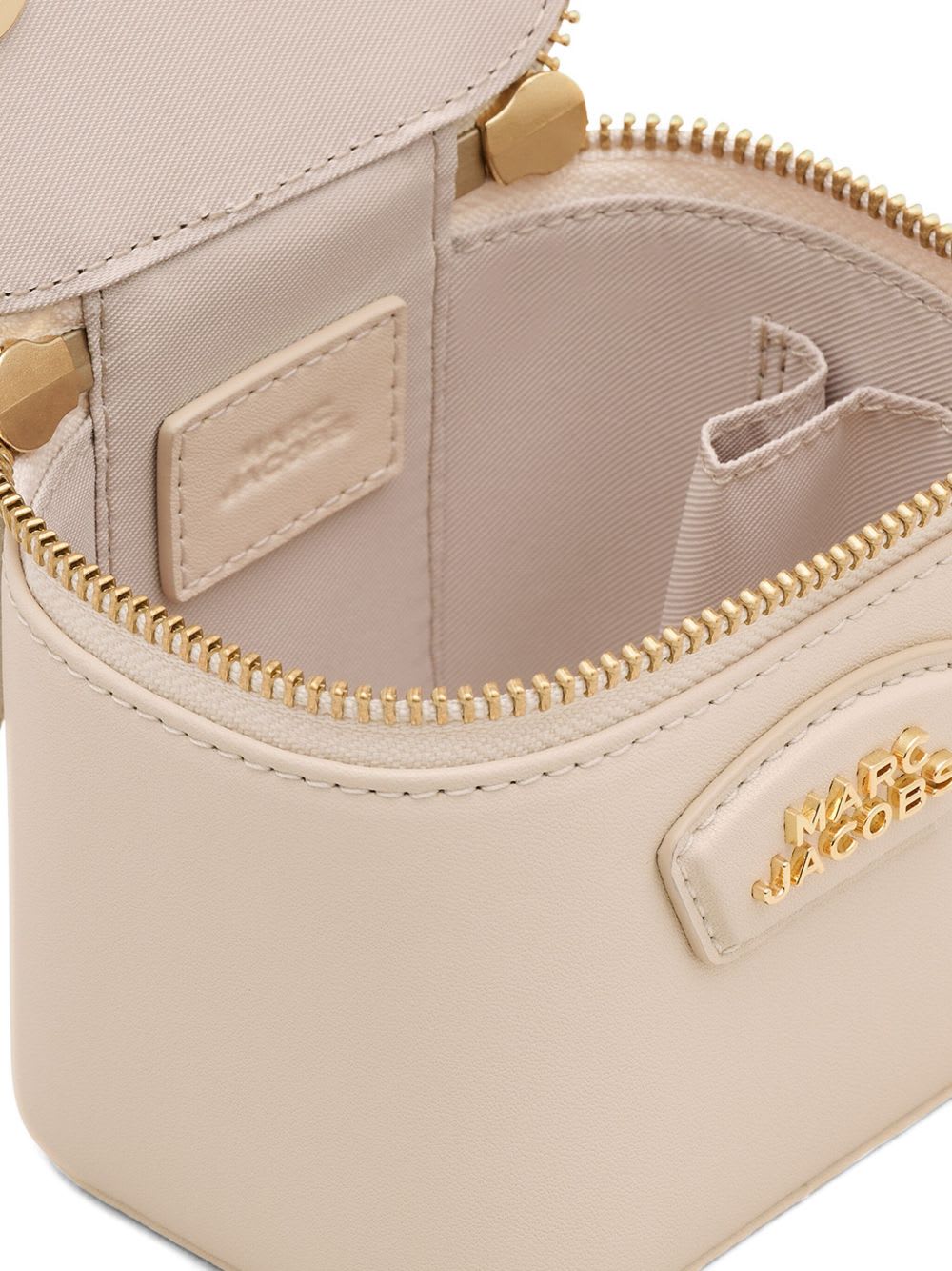 Marc Jacobs The Mini Vanity Case In White