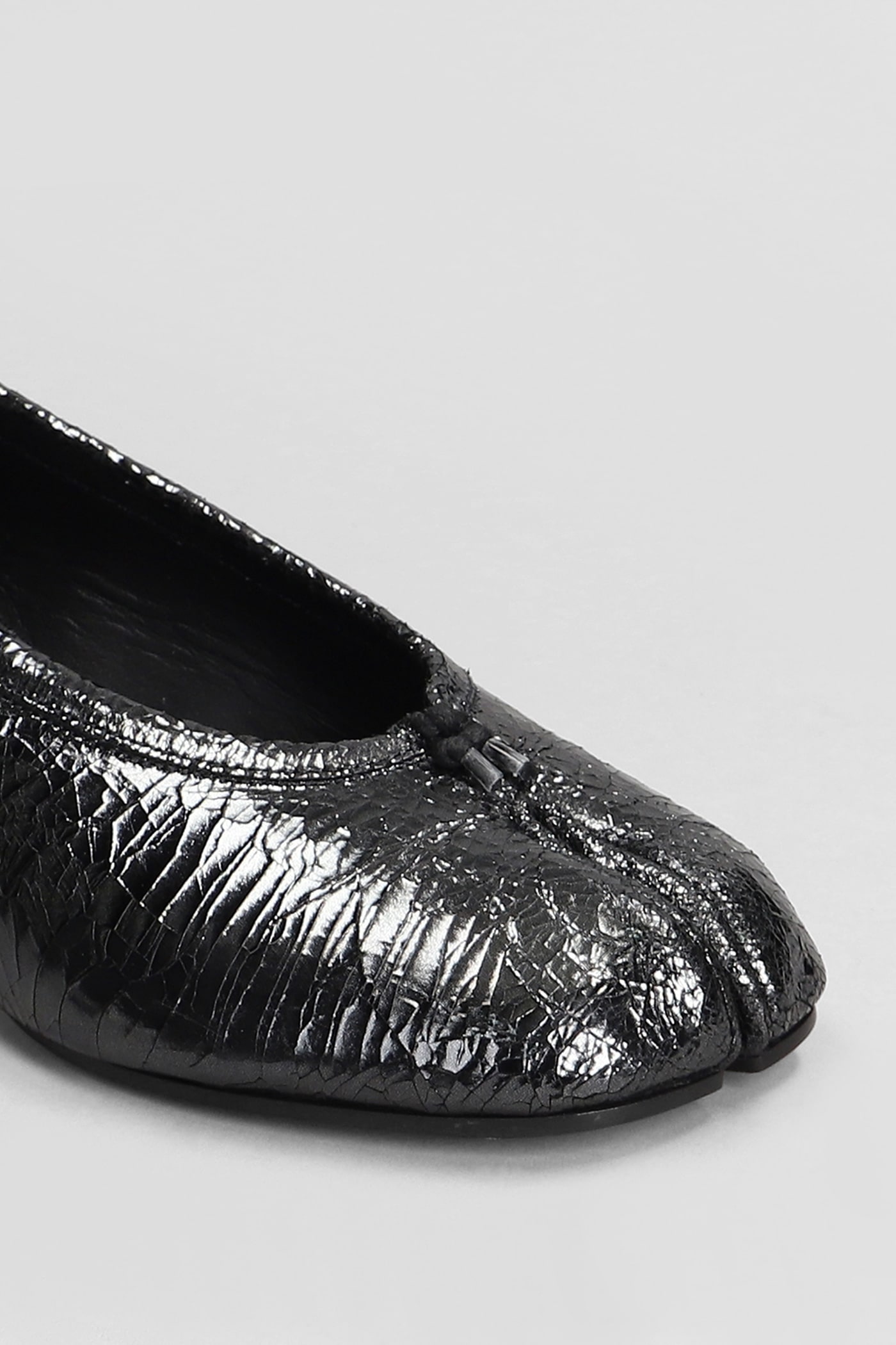 Shop Maison Margiela Tabi Ballet Flats In Black Leather