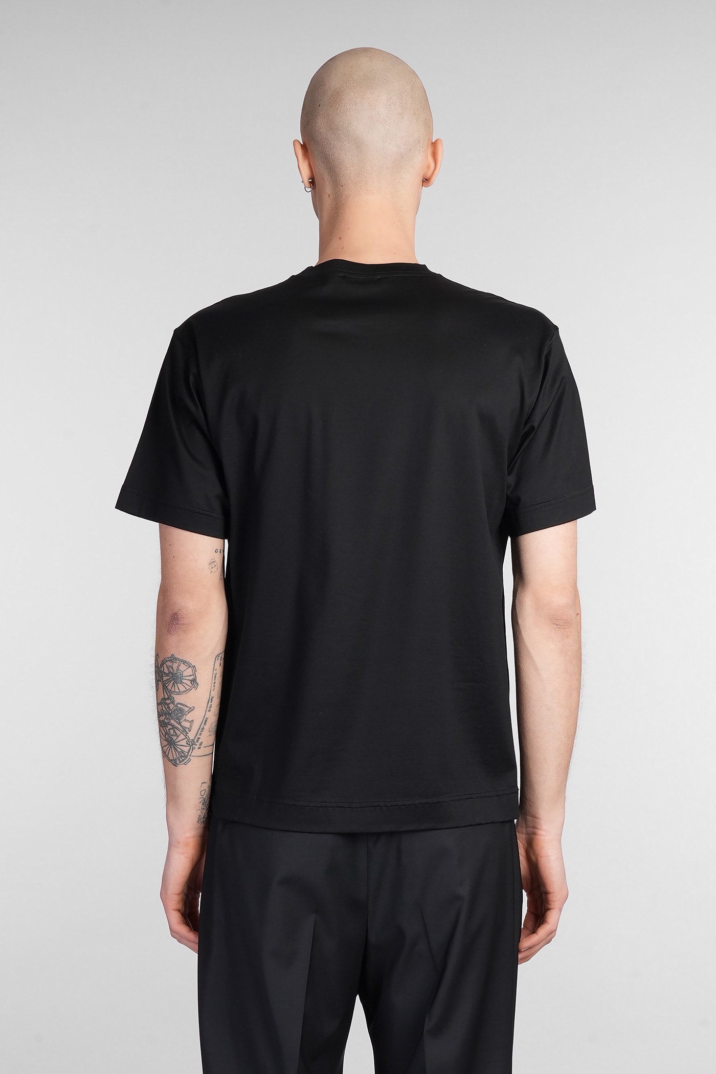 Shop Tagliatore T-shirt In Black Cotton