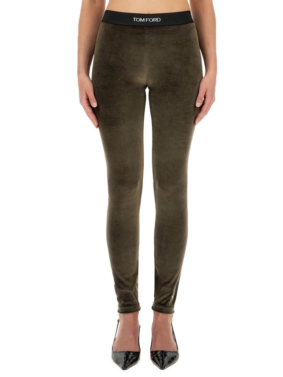 Shop Tom Ford Stretch Lustrous Velour Signature Leggings In Military Green