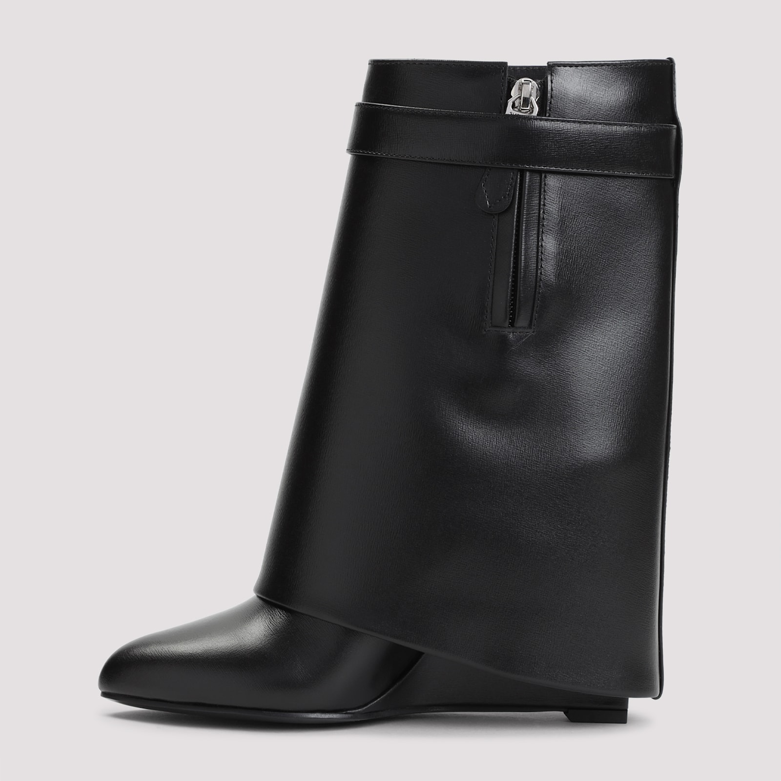 Givenchy Shark Lock 90 Leather Ankle Boots Shoes In Black