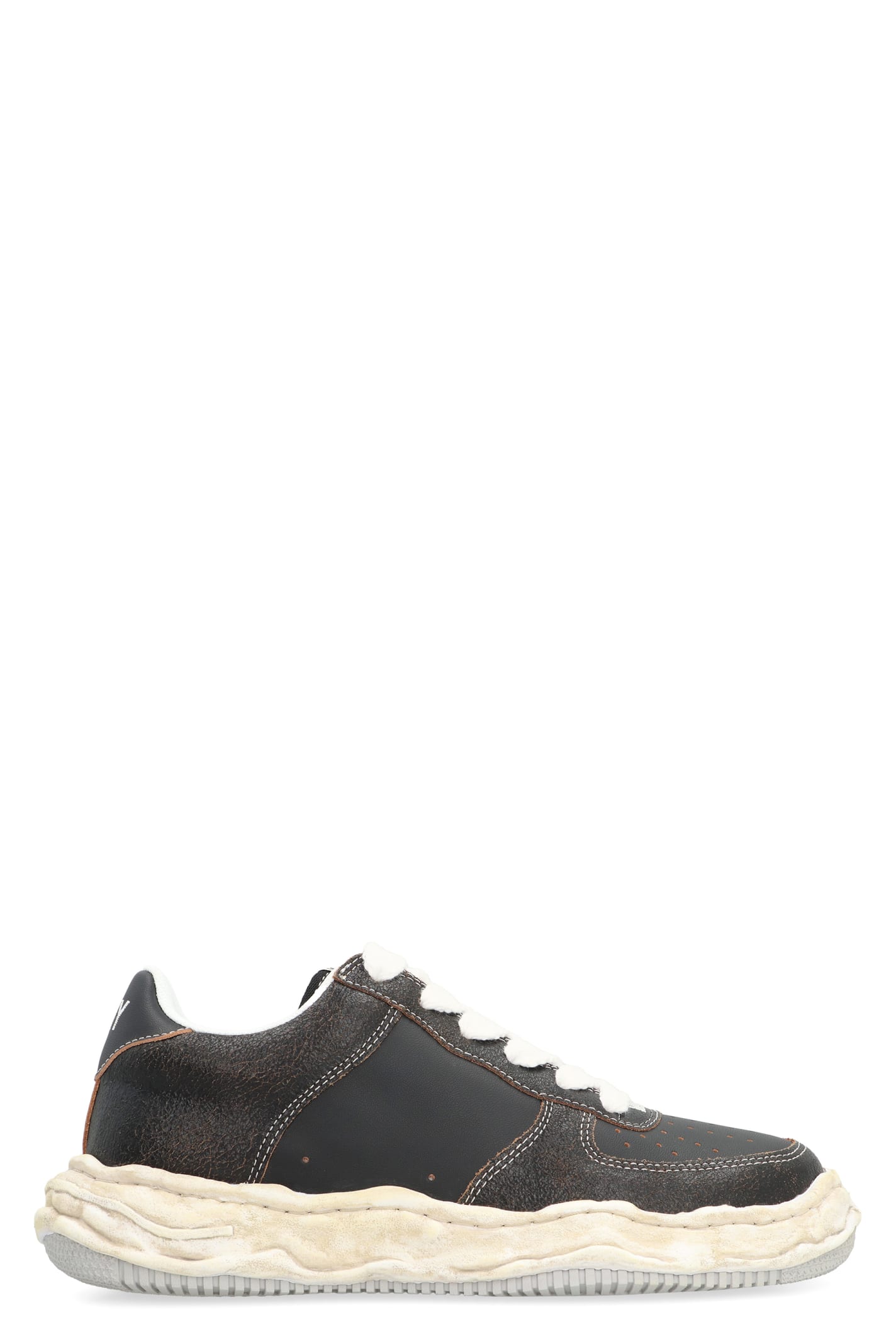 Shop Miharayasuhiro Wayne Leather Low-top Sneakers In Black