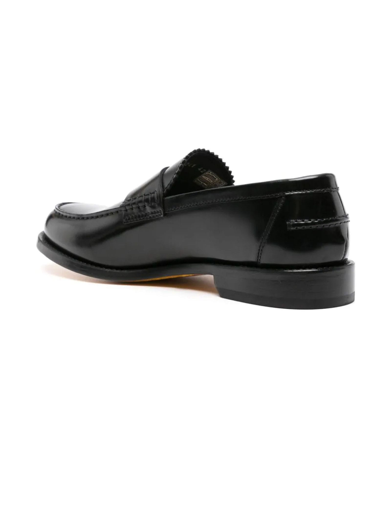 Shop Doucal's Loafer In Black Leather In Nero