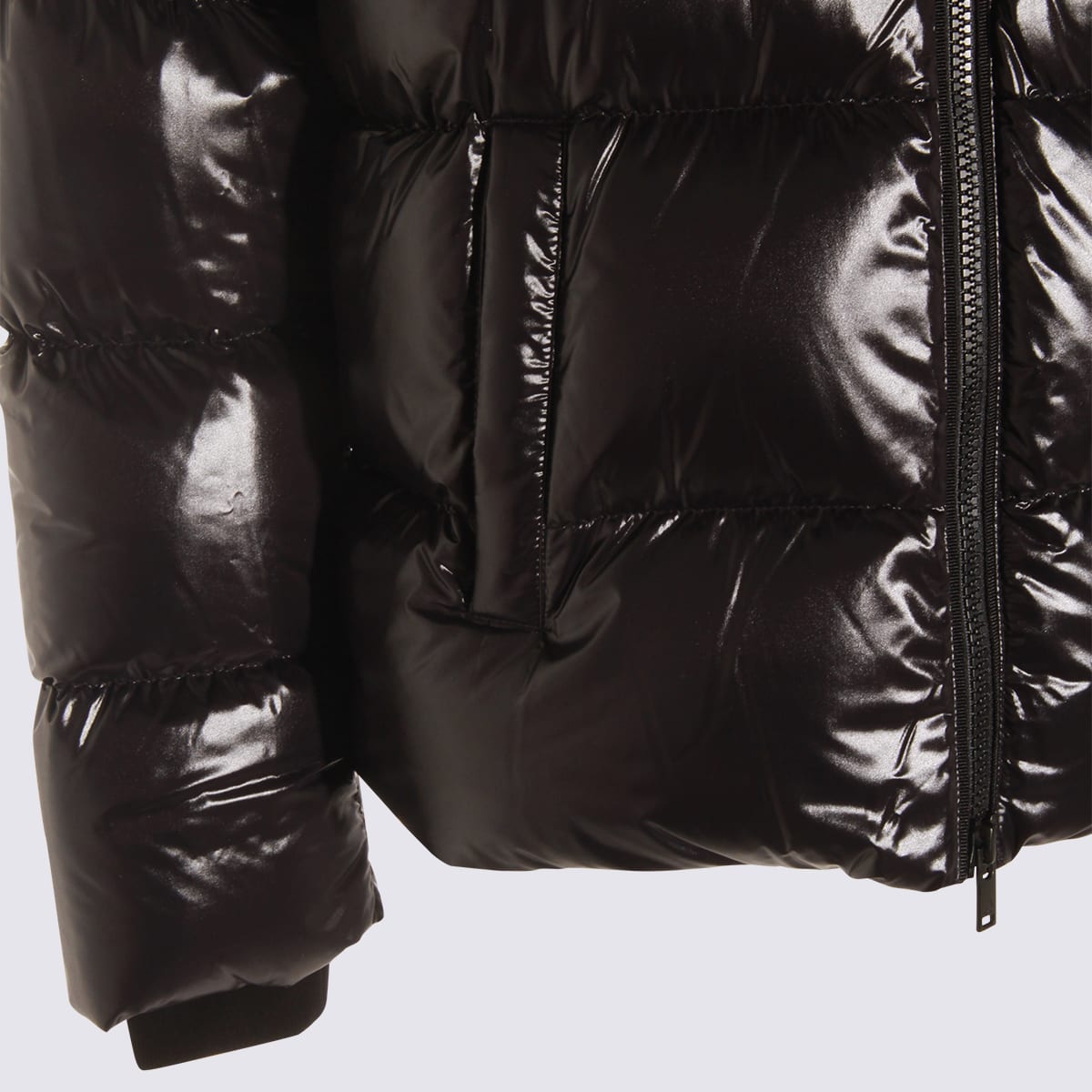 Moose Knuckles Black Down Jacket In Black
