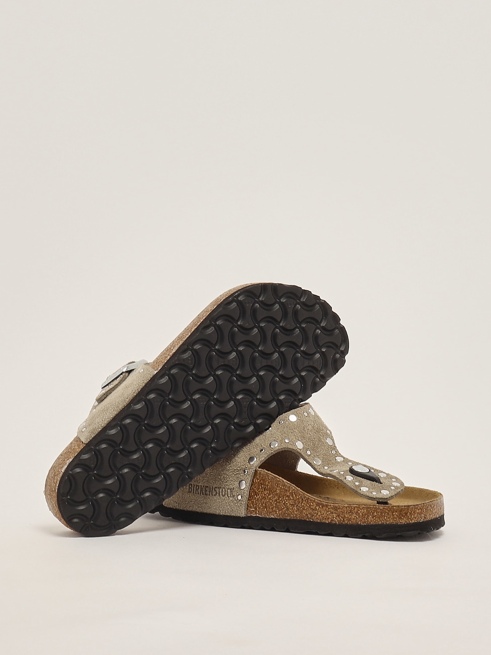 Birkenstock Gizeh Rivet Pelle Suede Sandal In Gray