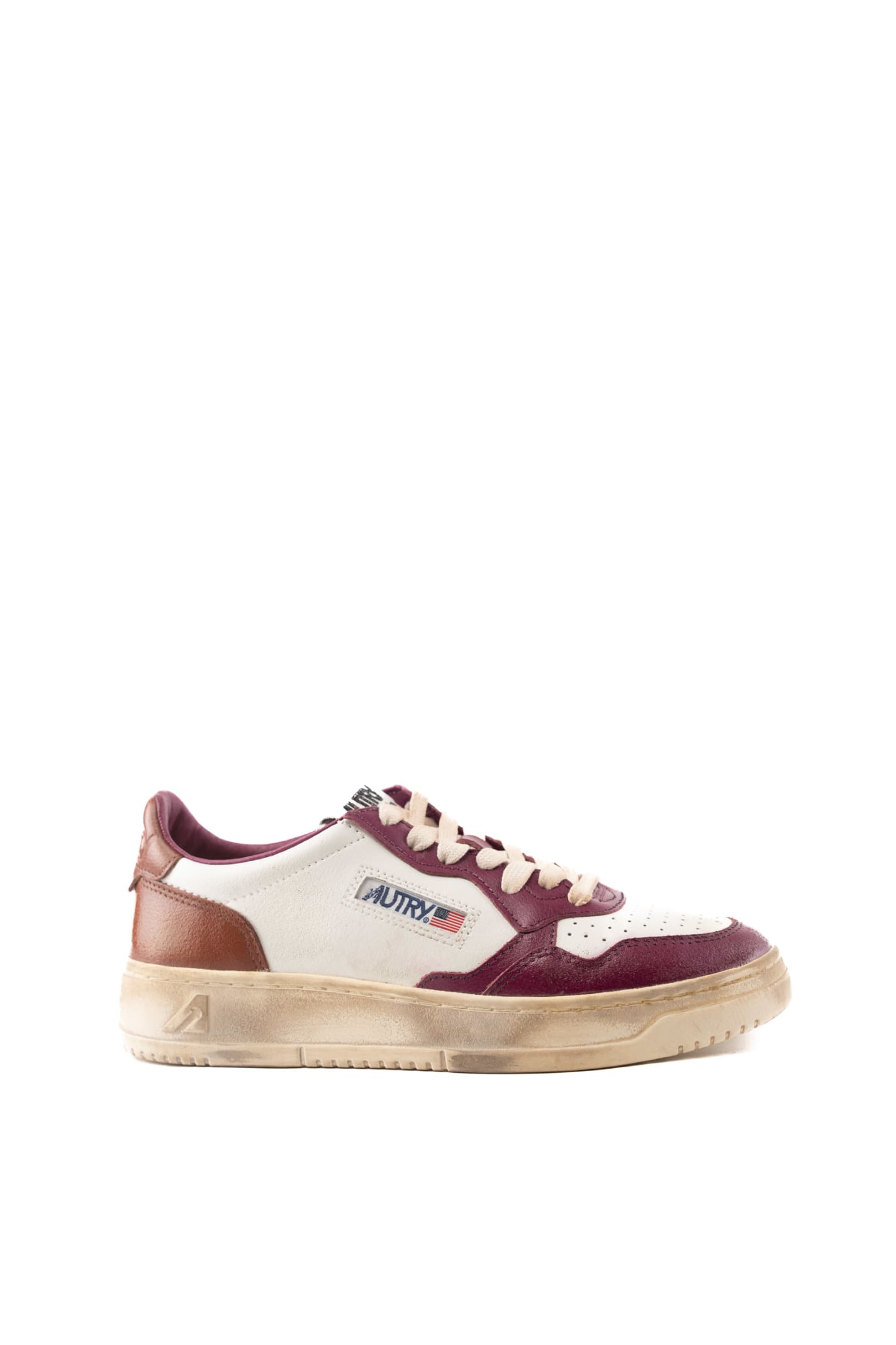 Shop Autry Medalist Low Super Vintage Sneakers In White/purple Leather In Bianco