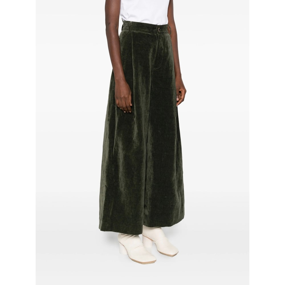 Uma Wang Pleated Velvet Trousers In Black