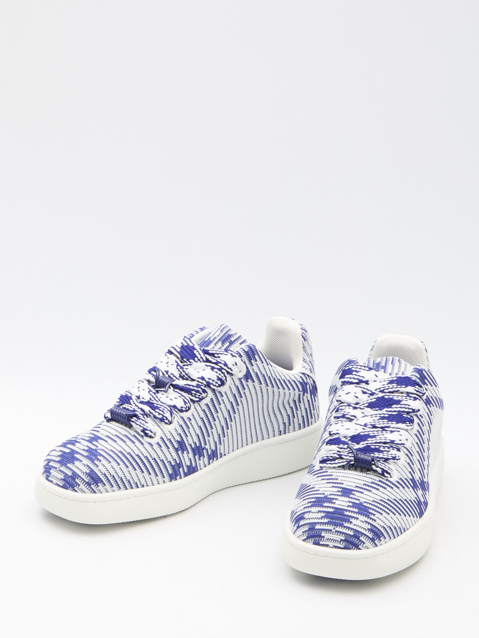 Burberry Dynamic Blue And White Patterned Sneakers In Light Blue