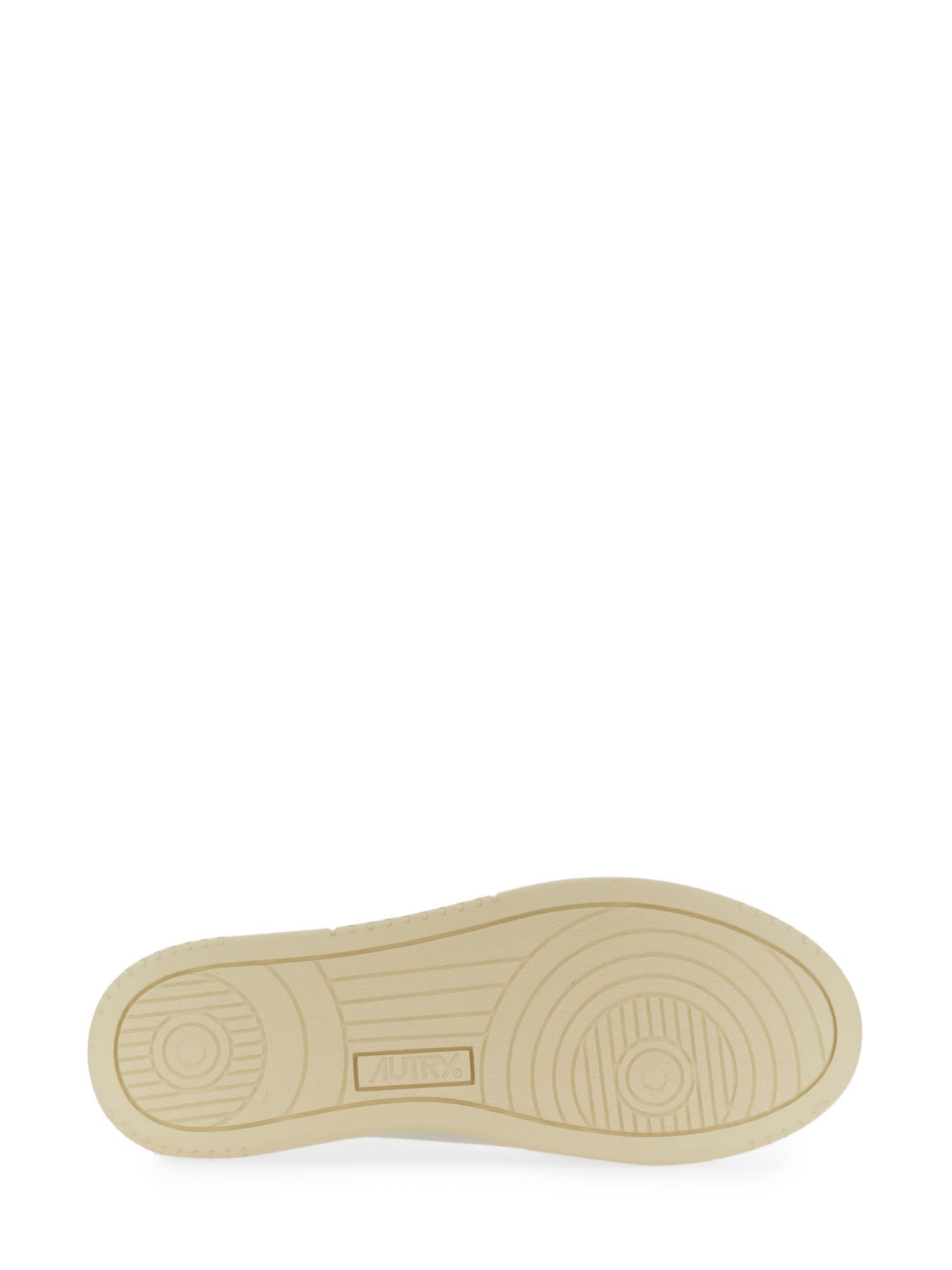 Autry Sneakers In White