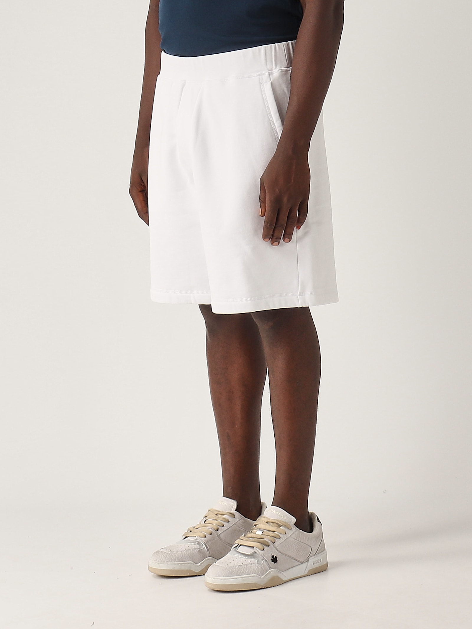 Dsquared2 Relax Dean Fit Short Shorts In White
