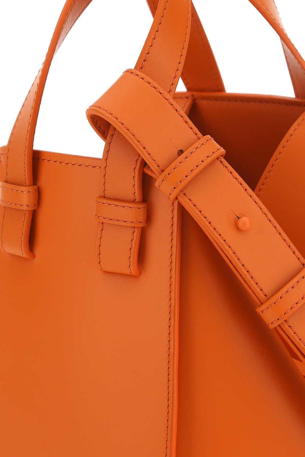 Loewe Logo Zipper Shoulder Bag In Orange