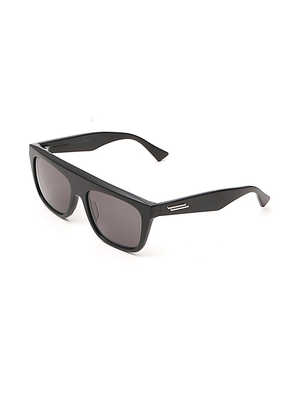 Shop Bottega Veneta Flattop Sunglasses In Black