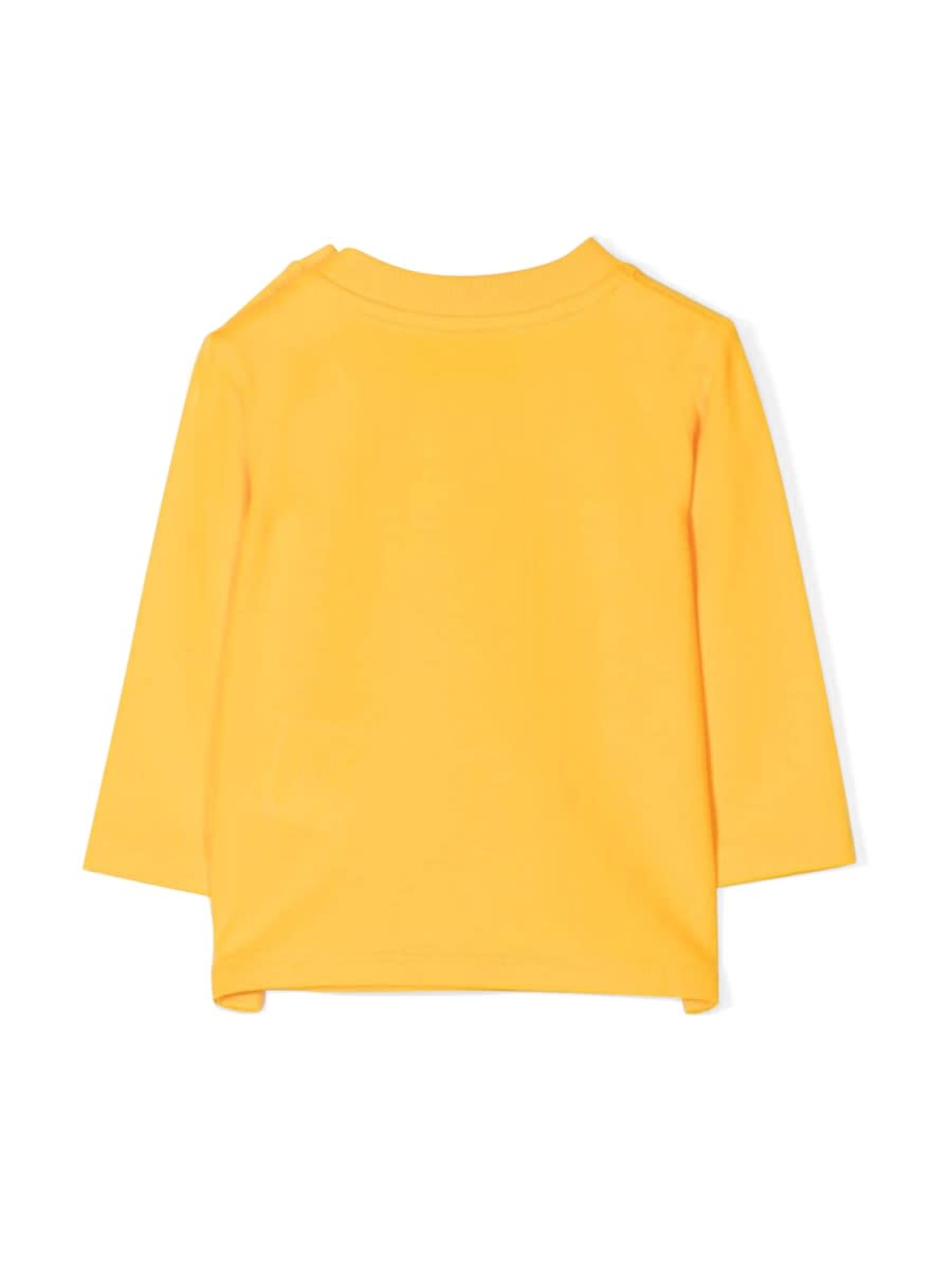 Shop Moschino T-shirt Con Logo In Yellow