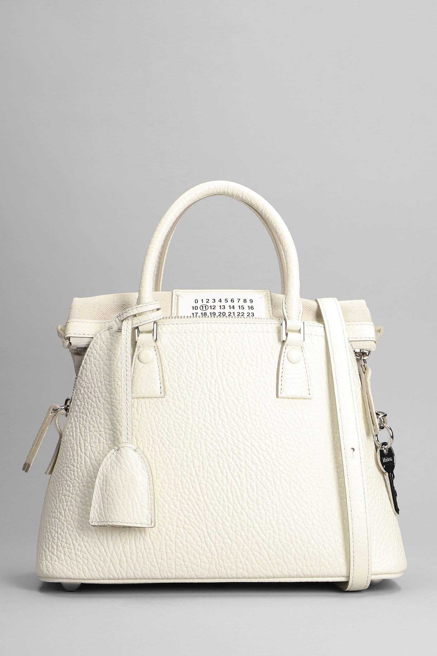 Maison Margiela Shoulder Bag In White Leather