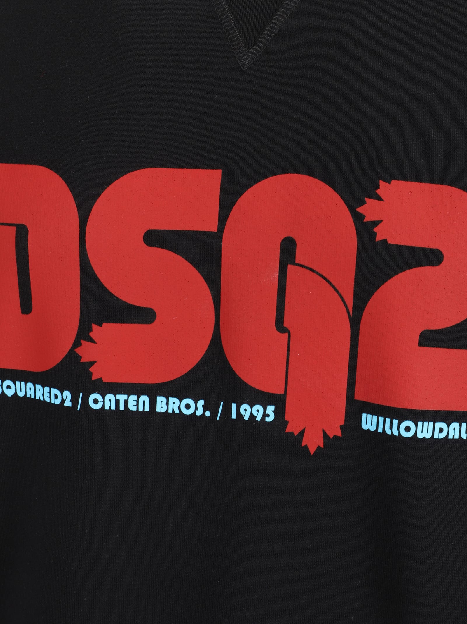 Shop Dsquared2 Sweatshirt In Black