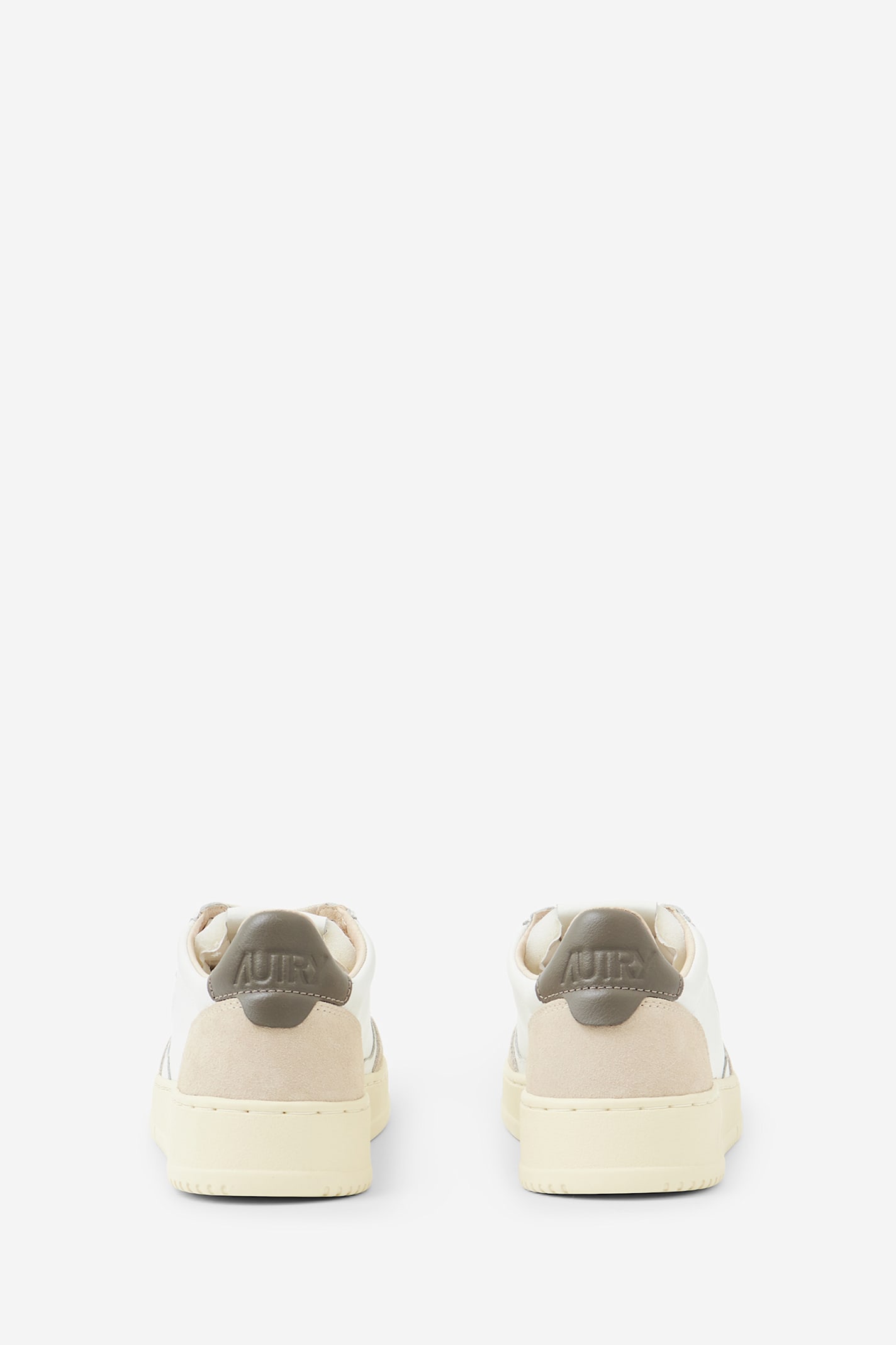 Autry 01 Low Sneakers In White