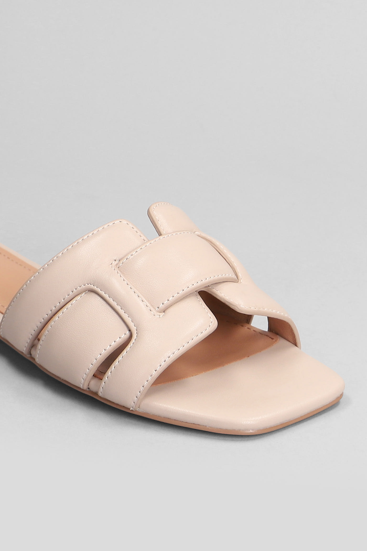 Shop Bibi Lou Holly Flats In Powder Leather