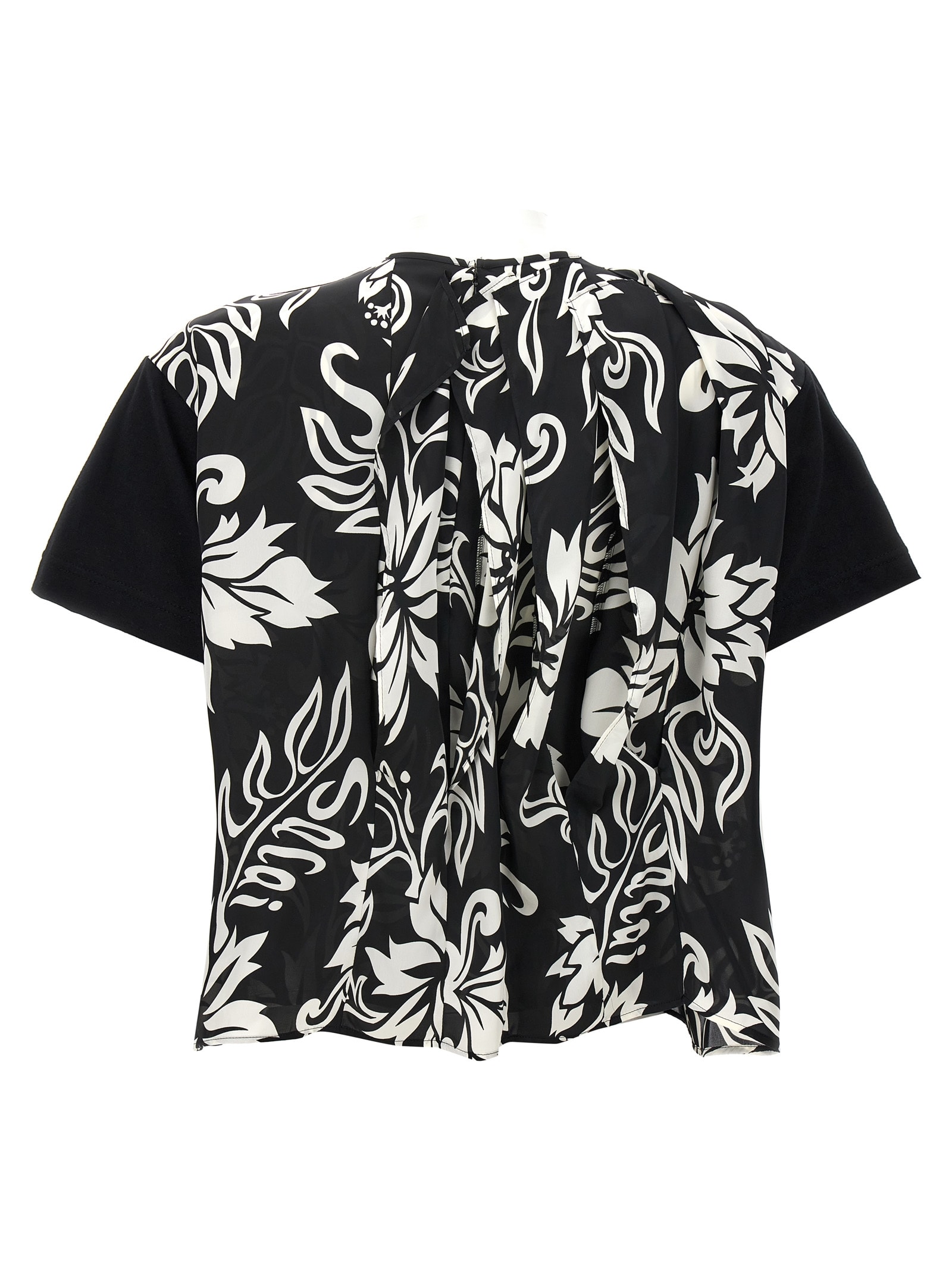 Shop Sacai Floral Print T-shirt In Black Black
