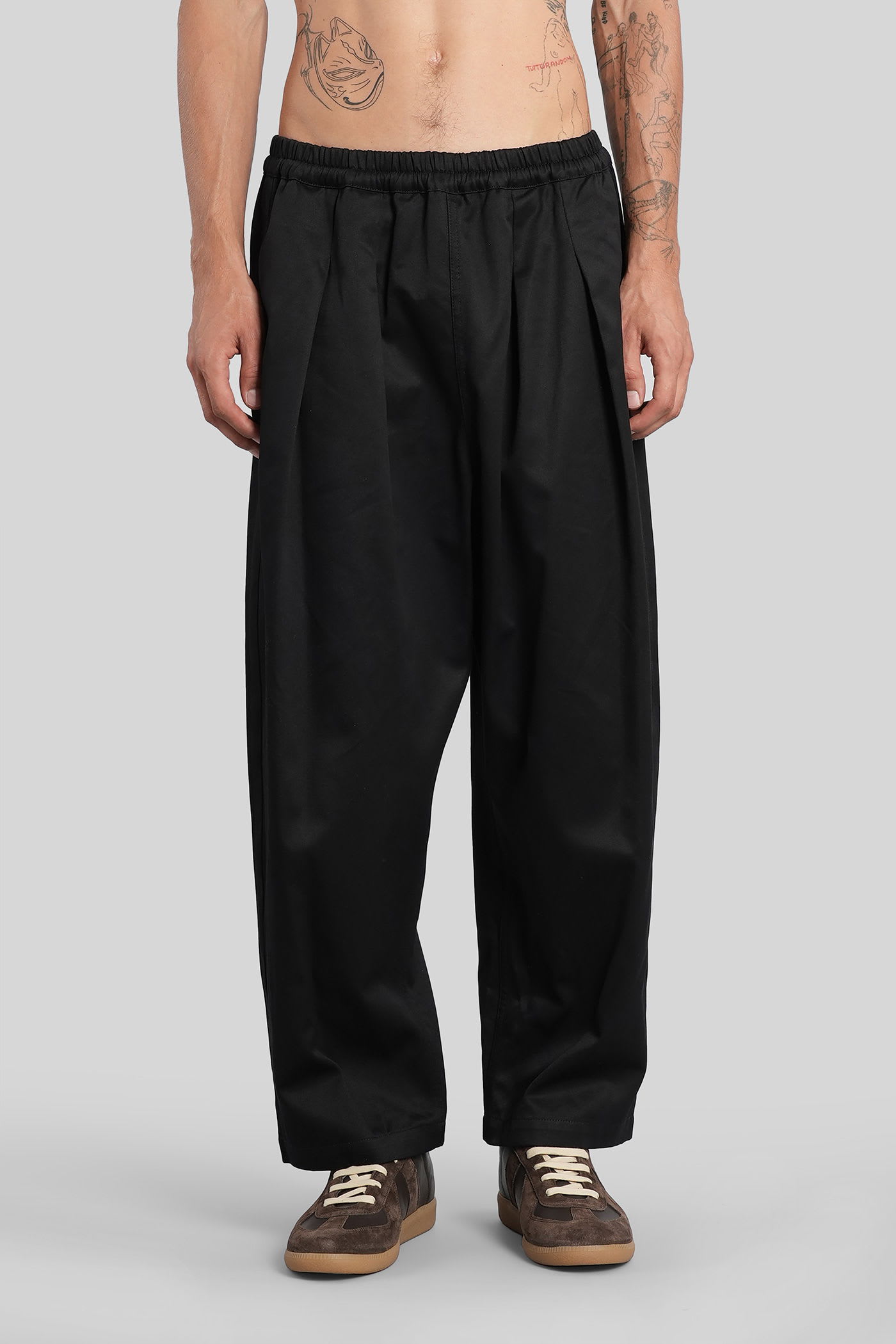Maison Margiela Tailored Twill Trousers Featuring Pleated Front In Multi