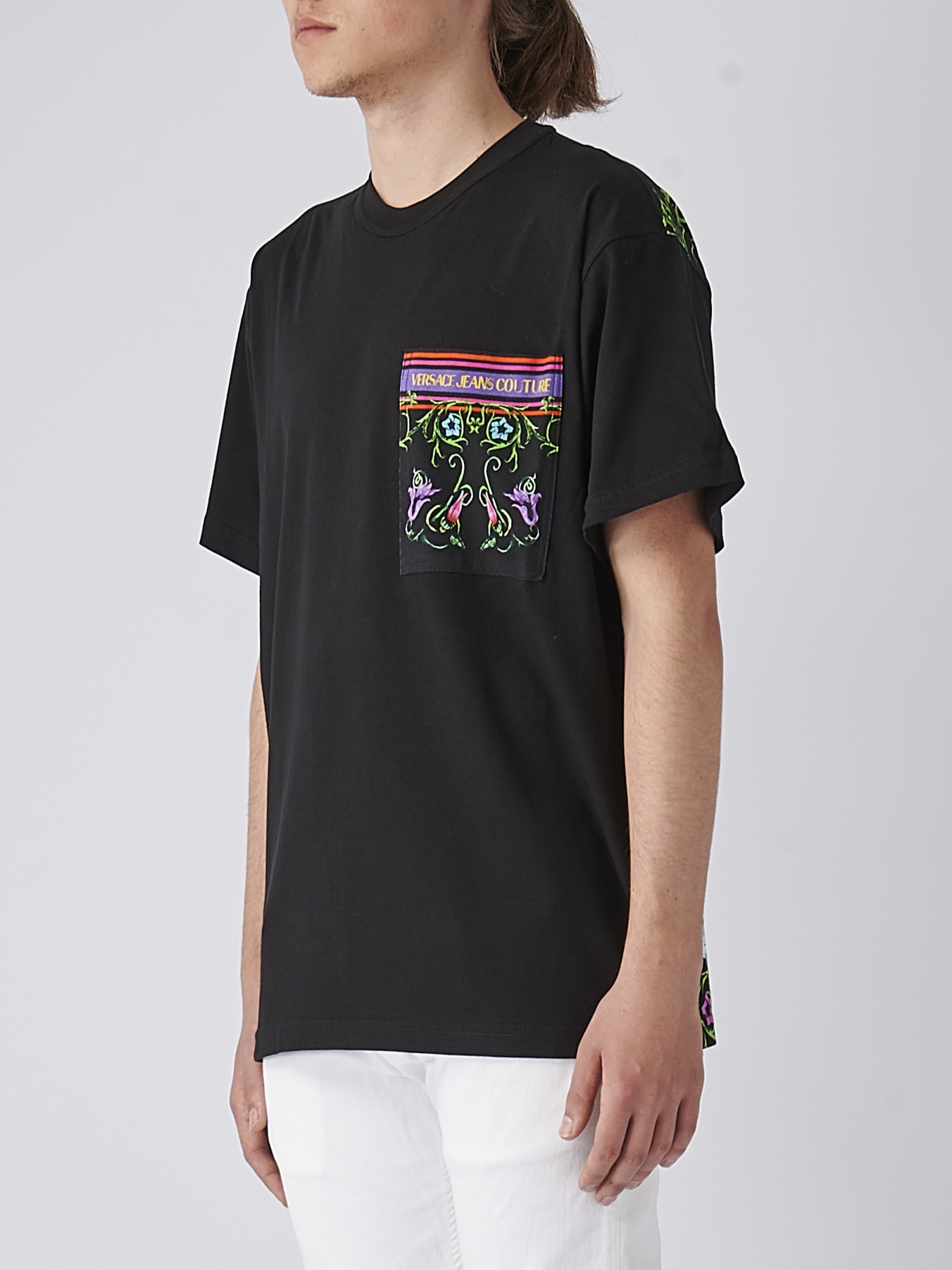 Versace Jeans Men's V-EMBLEM Garden Short Sleeve T-Shirt