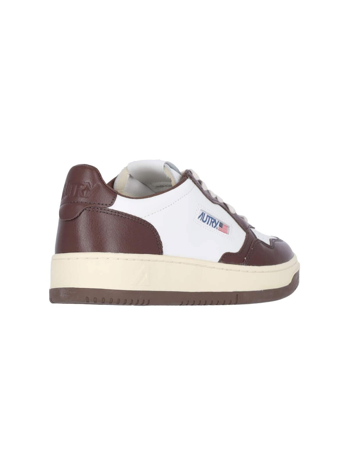 Shop Autry Medalist Low-top Sneakers In Marrone